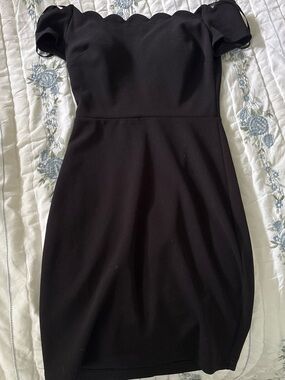 Classic Black Off-Shoulder Sheath Dress